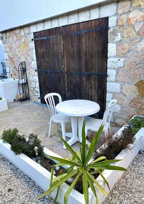 Studio Avec Terrasse Et Jacuzzi Valbonne Esterno foto